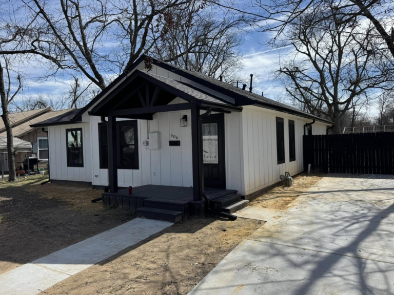 gutter-repair-siding-renovation-and-landscaping-project