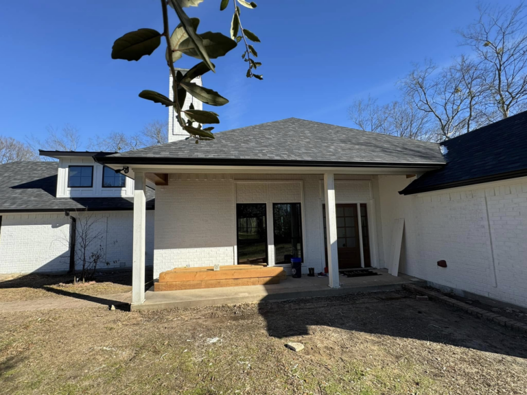 new-house-seamless-gutter-installation-in-progress